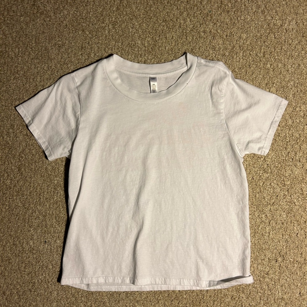 MangoMint: White Cropped Tee